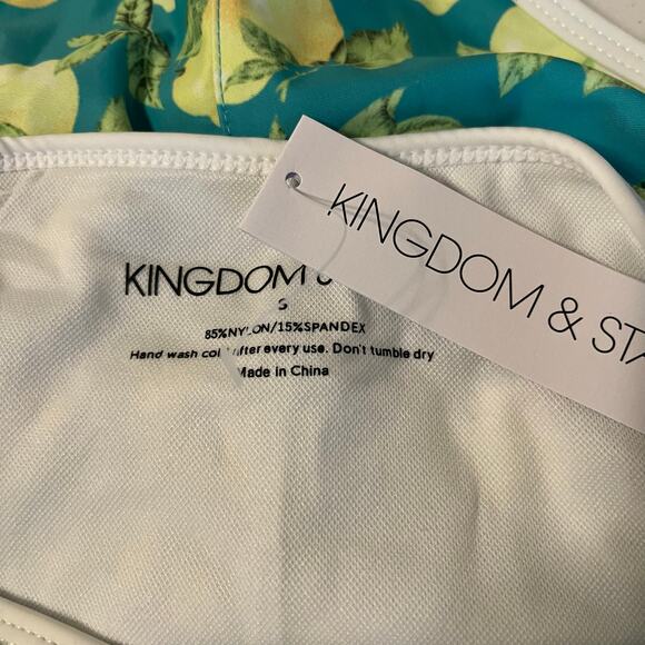 Swimsuit High Waist Bikini Bottom in Lemon Print in Green and Yellow Size Small - Picture 5 of 5